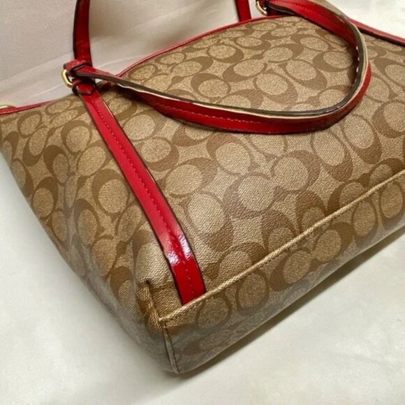 Coach Peyton Signature Large Pocket Tote Khaki Red Trim Rare F25504 Worn Handles - Picture 11 of 15